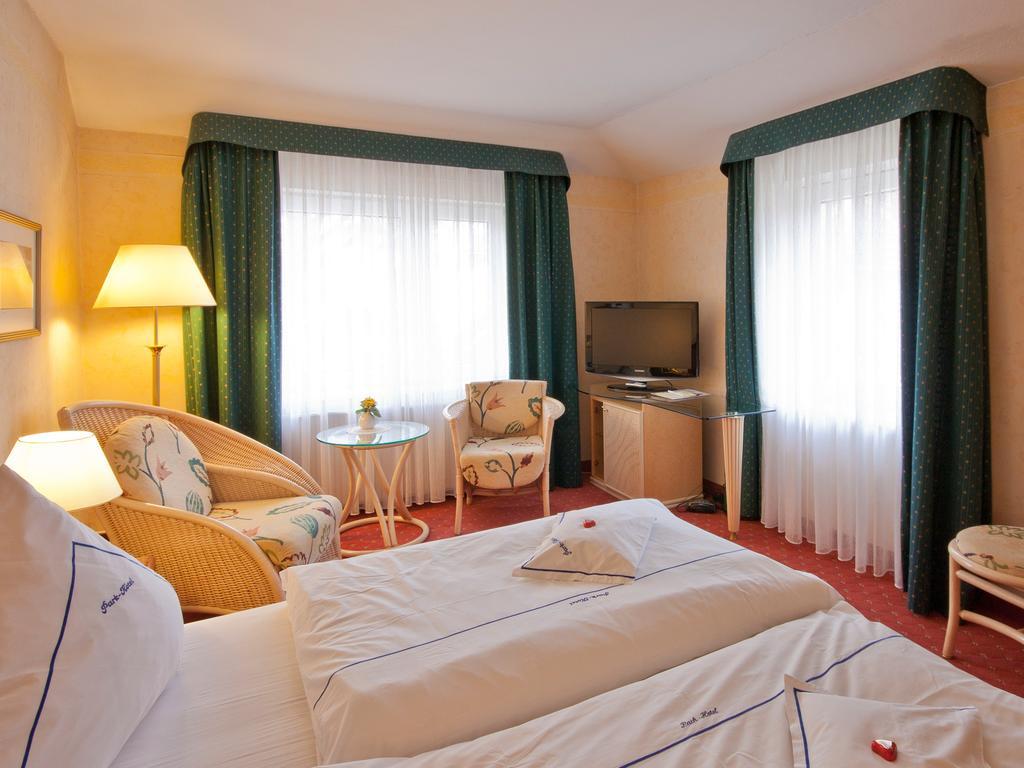 Park-Hotel Timmendorfer Strand Rum bild